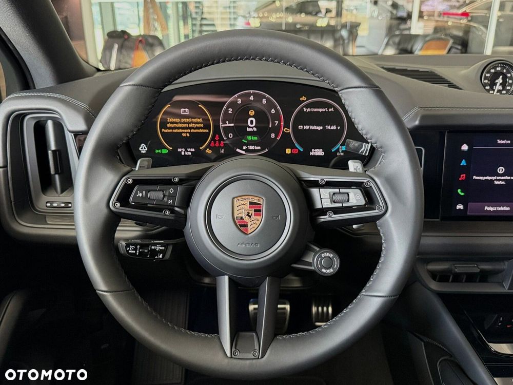 Porsche Cayenne - 28