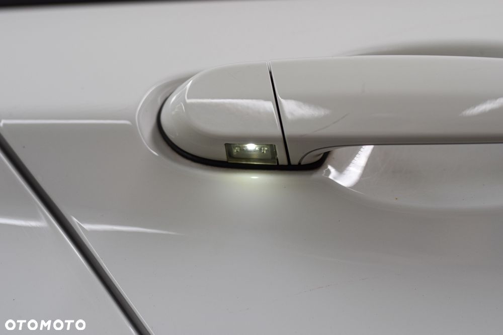 BMW Seria 1 116i Sport Line - 25