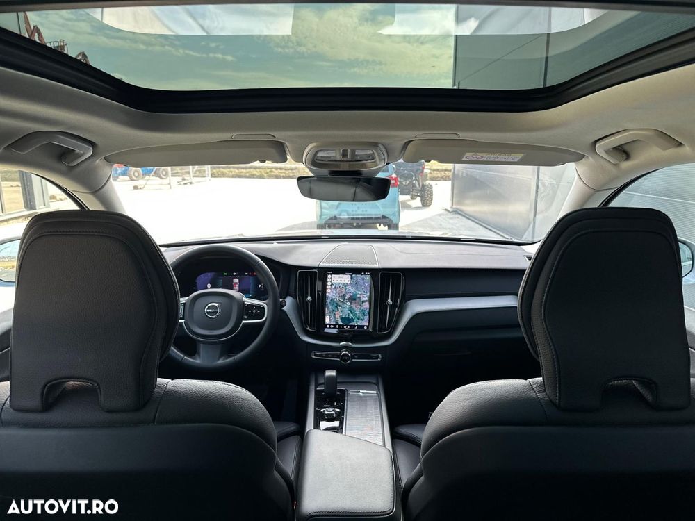 Volvo XC 60 T6 AWD Recharge Plus Bright - 26