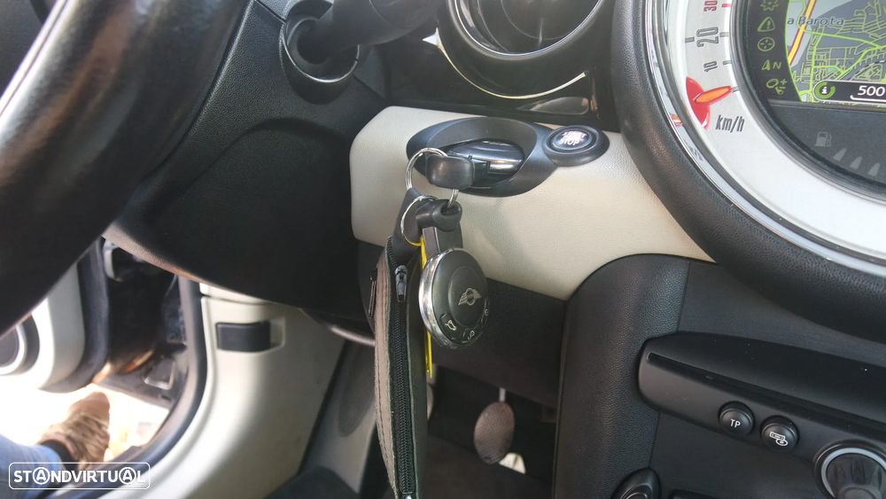 MINI Cabrio Cooper - 32