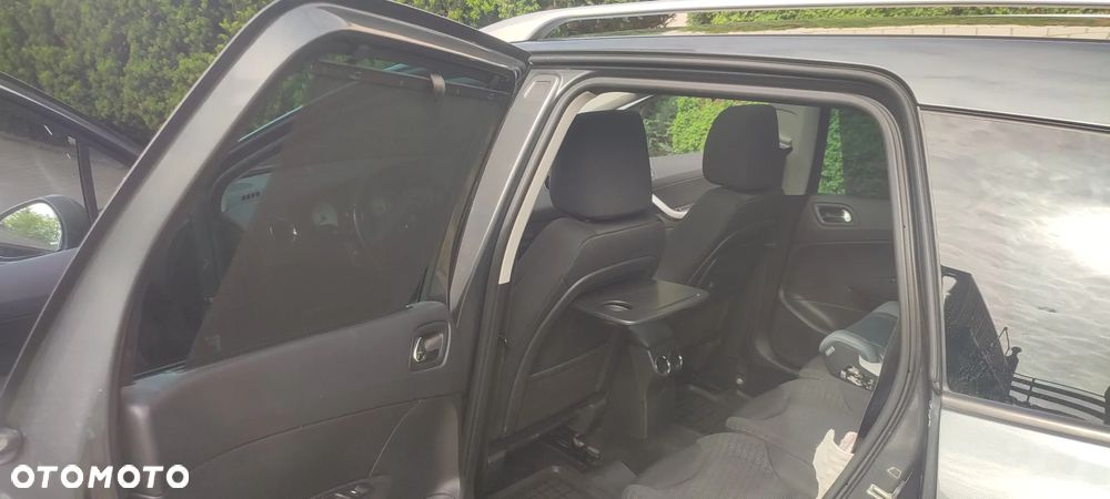 Peugeot 308 HDi FAP 165 Automatik Allure - 11