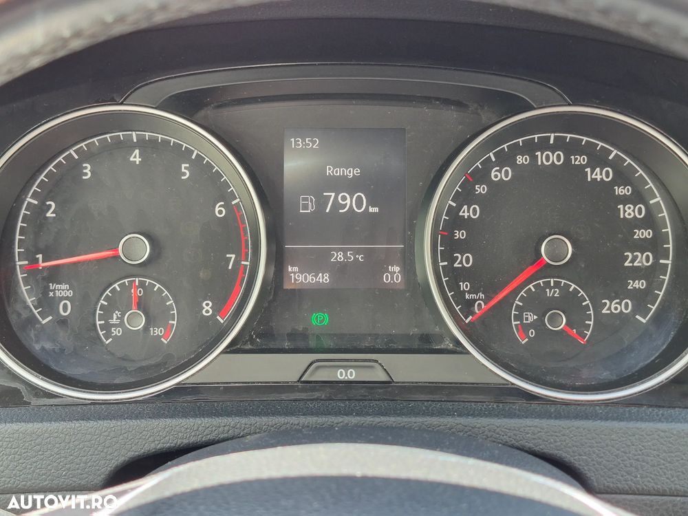 Volkswagen Golf - 13