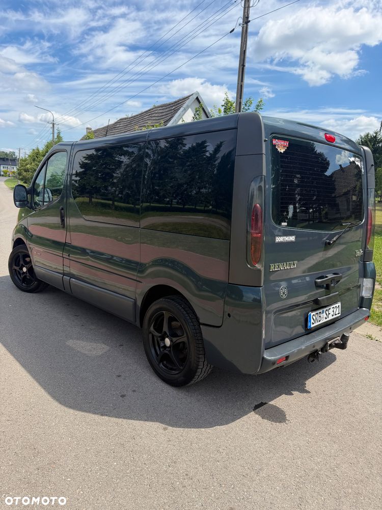Renault Trafic Passenger - 7