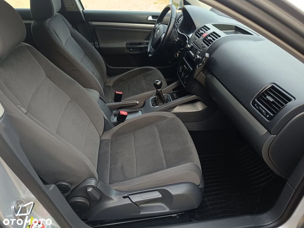 Volkswagen Golf 1.9 TDI Edition - 18