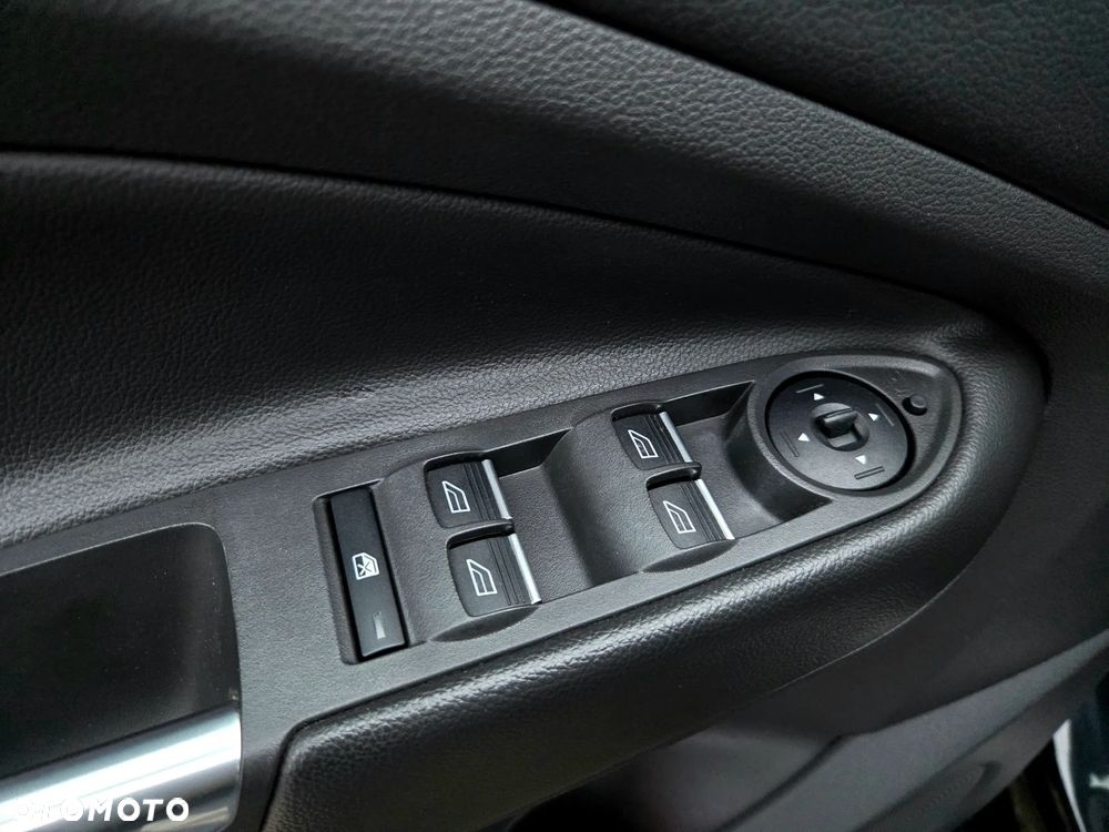 Ford Kuga 2.0 TDCi 4x4 Individual - 13