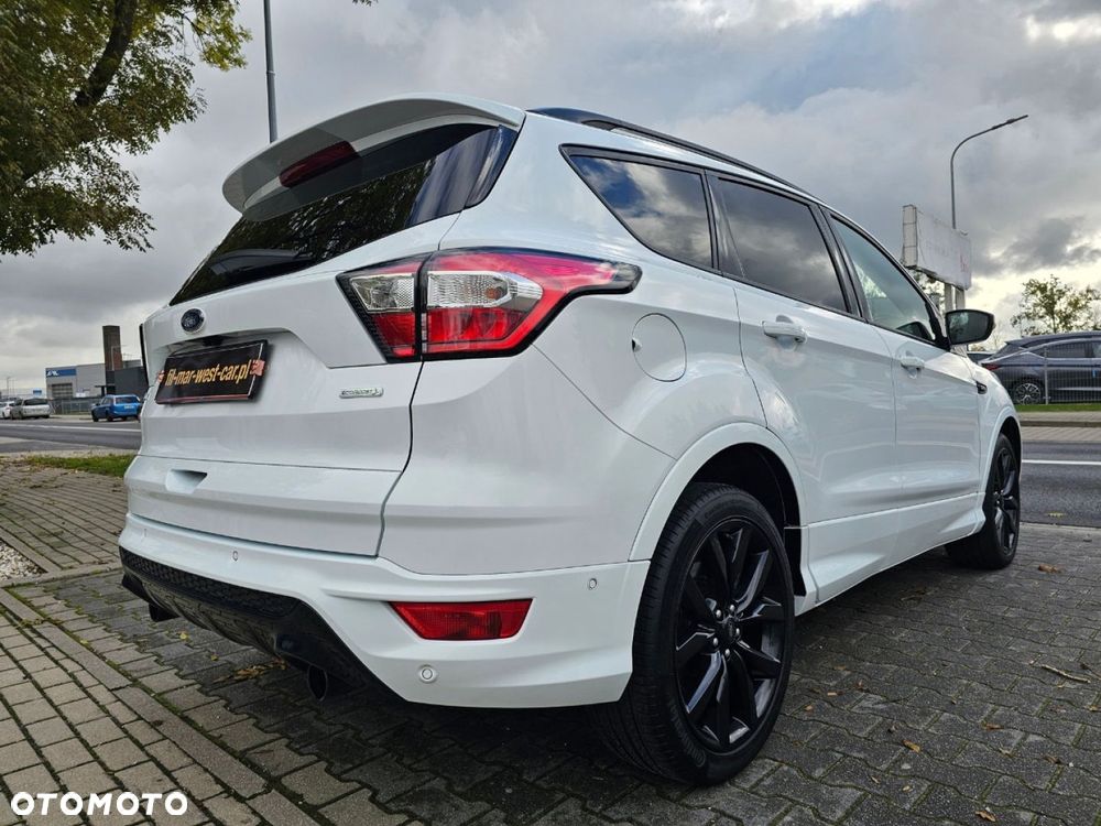 Ford Kuga - 9