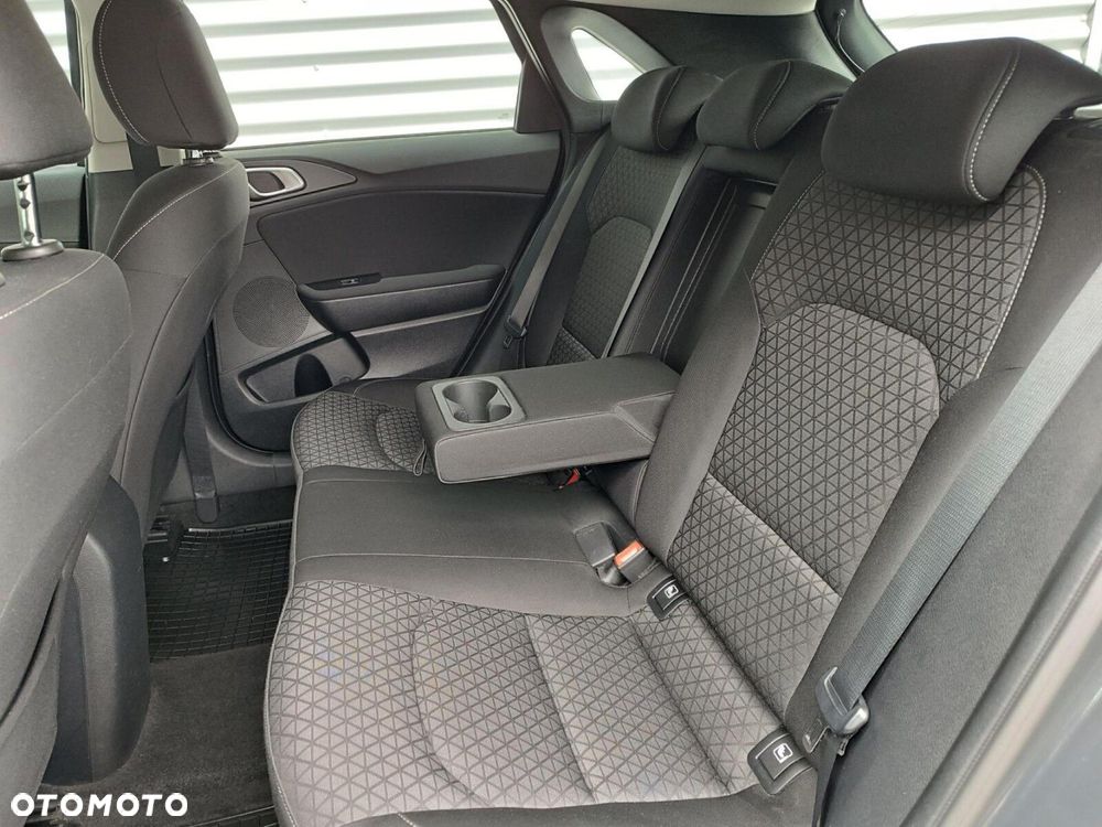 Kia Ceed 1.4 T-GDI M - 35