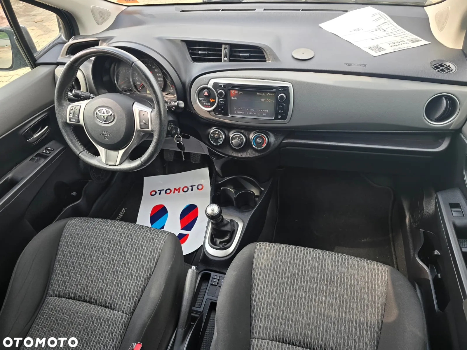 Toyota Yaris - 14