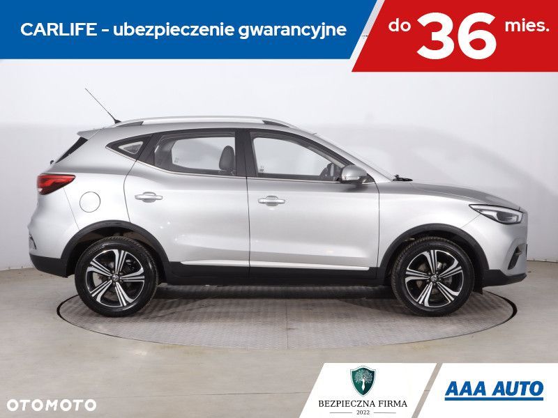 MG ZS - 8