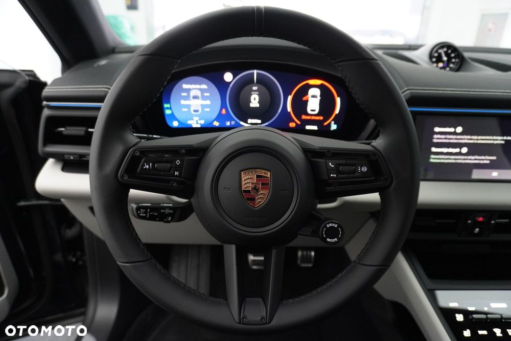 Porsche Macan - 18
