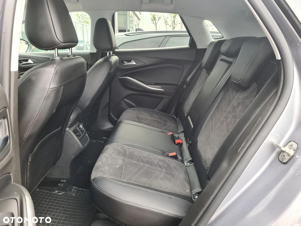 Opel Grandland 1.2 T GS S&S - 15