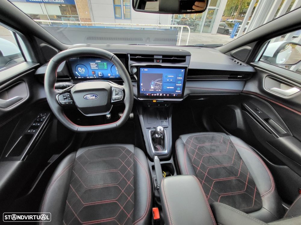 Ford Puma 1.0 EcoBoost MHEV ST-Line X - 15