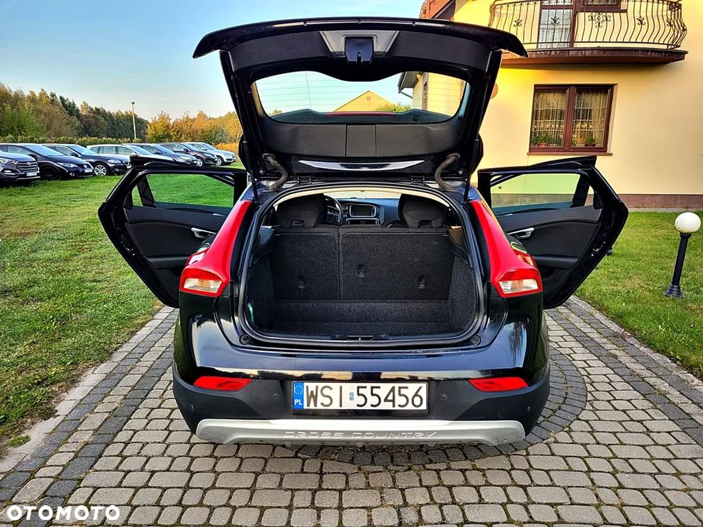 Volvo V40 Cross Country D2 Momentum - 6