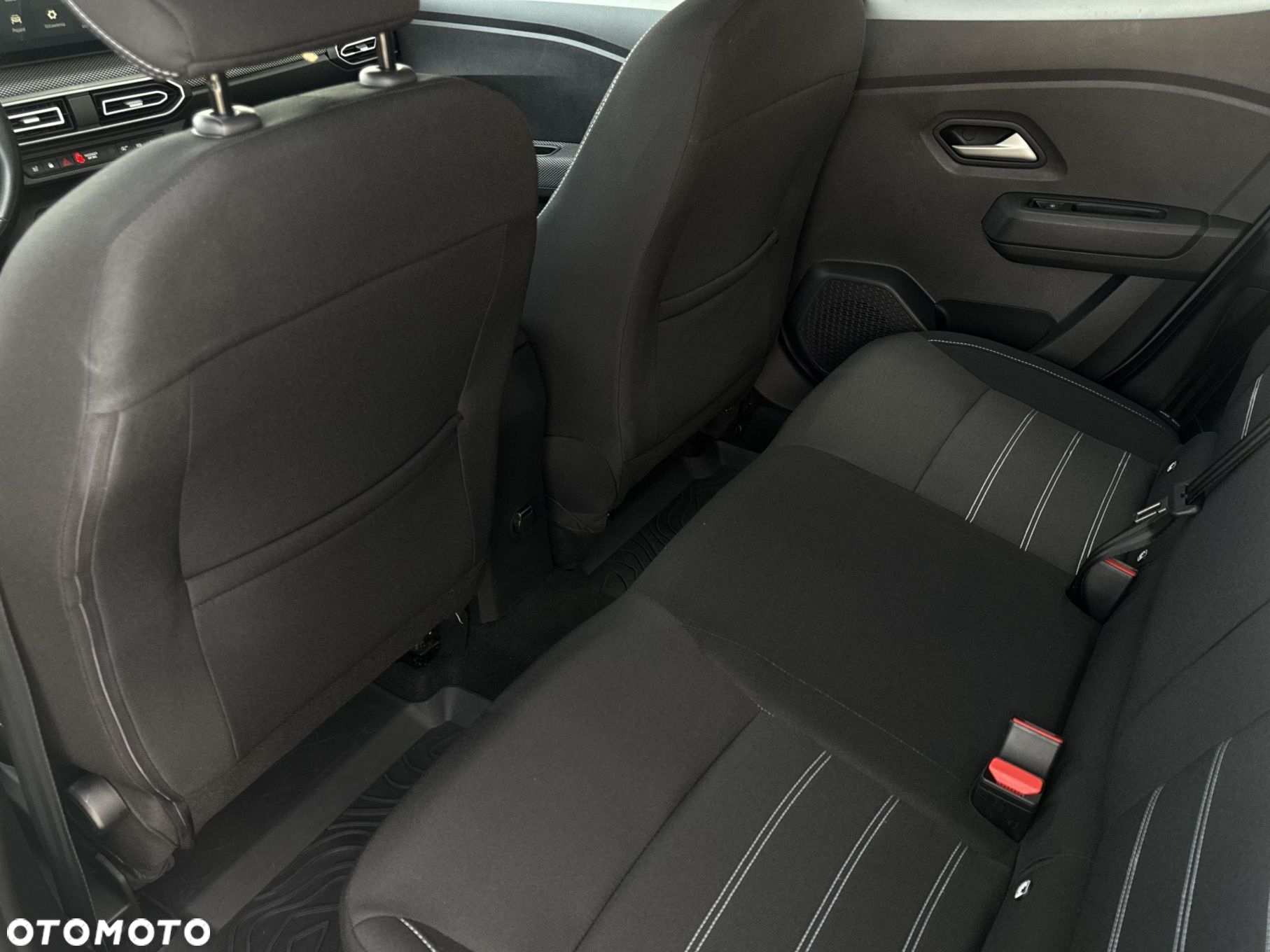 Dacia Sandero 1.0 TCe Expression - 11