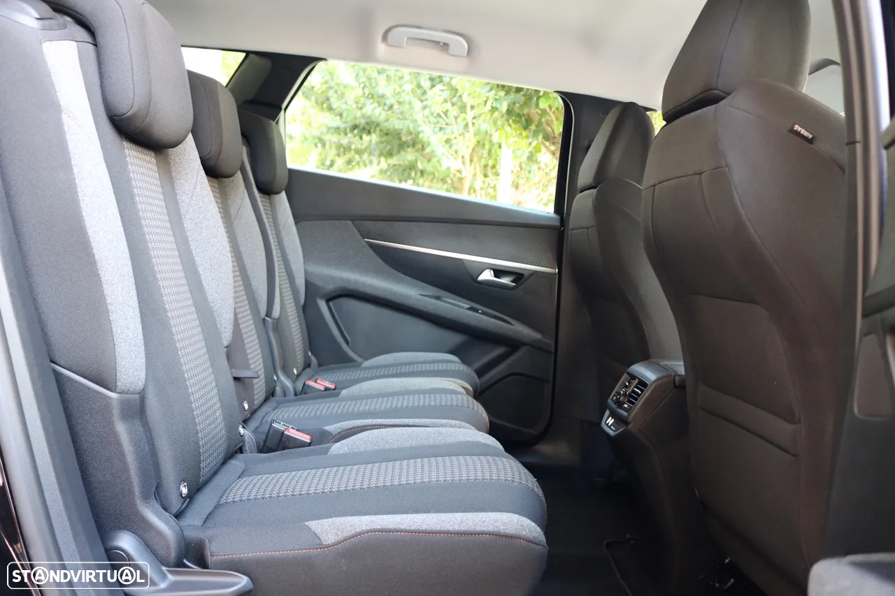 Peugeot 5008 1.5 BlueHDi Active Pack - 32