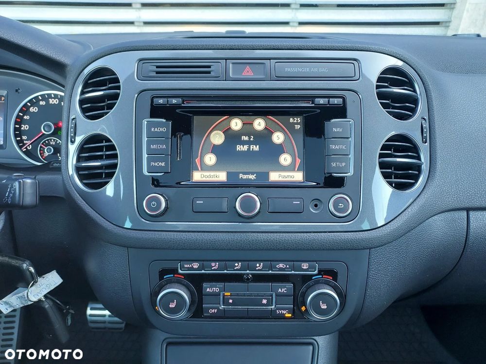 Volkswagen Tiguan 2.0 TDI 4Mot R-Style DSG - 29