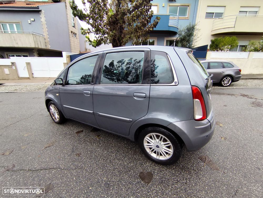 Lancia Musa 1.3 16V M-jet Platino - 3