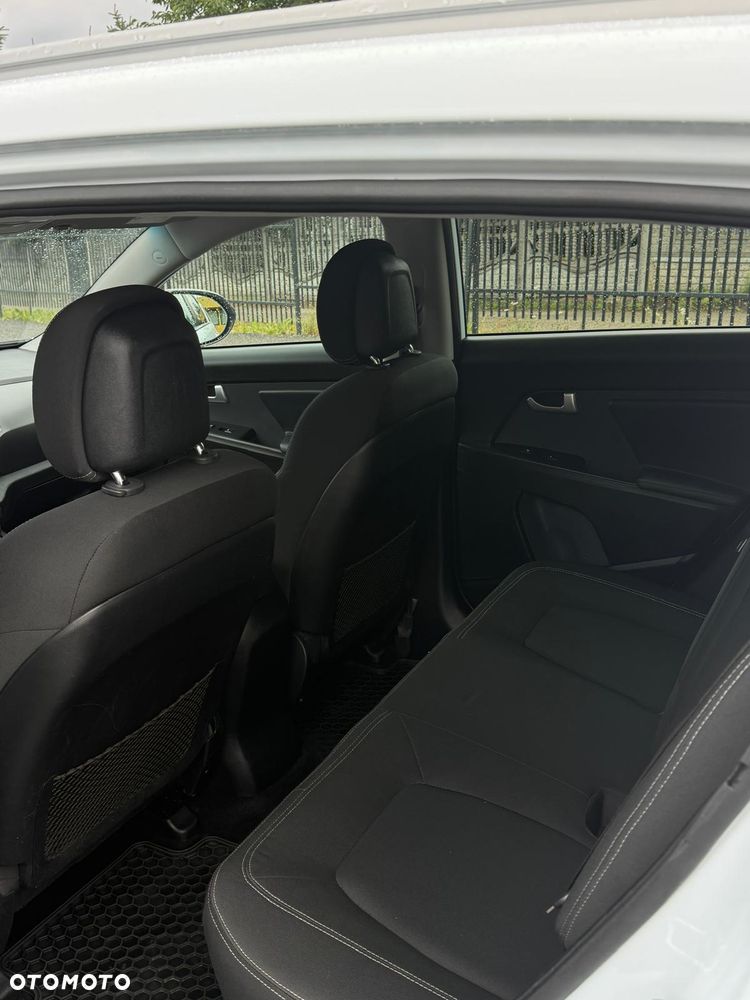 Kia Sportage 2.0 CVVT 4WD Spirit - 8