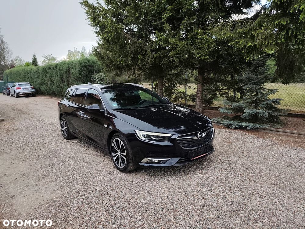 Opel Insignia - 1