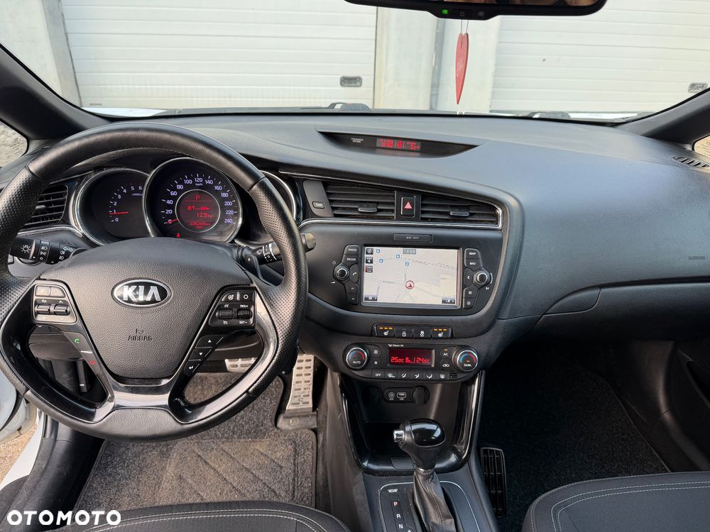 Kia Ceed - 18