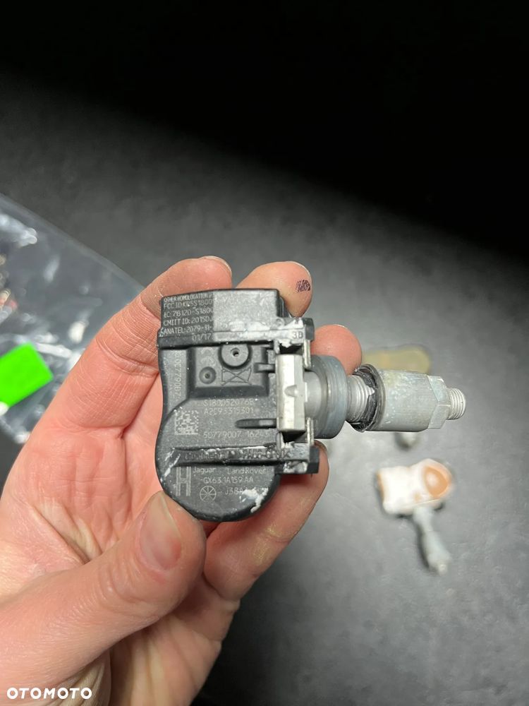 4x Czujnik ciśnienia  JAGUAR F-PACE GX631A159AA - 3