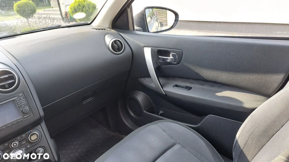 Nissan Qashqai+2 - 11
