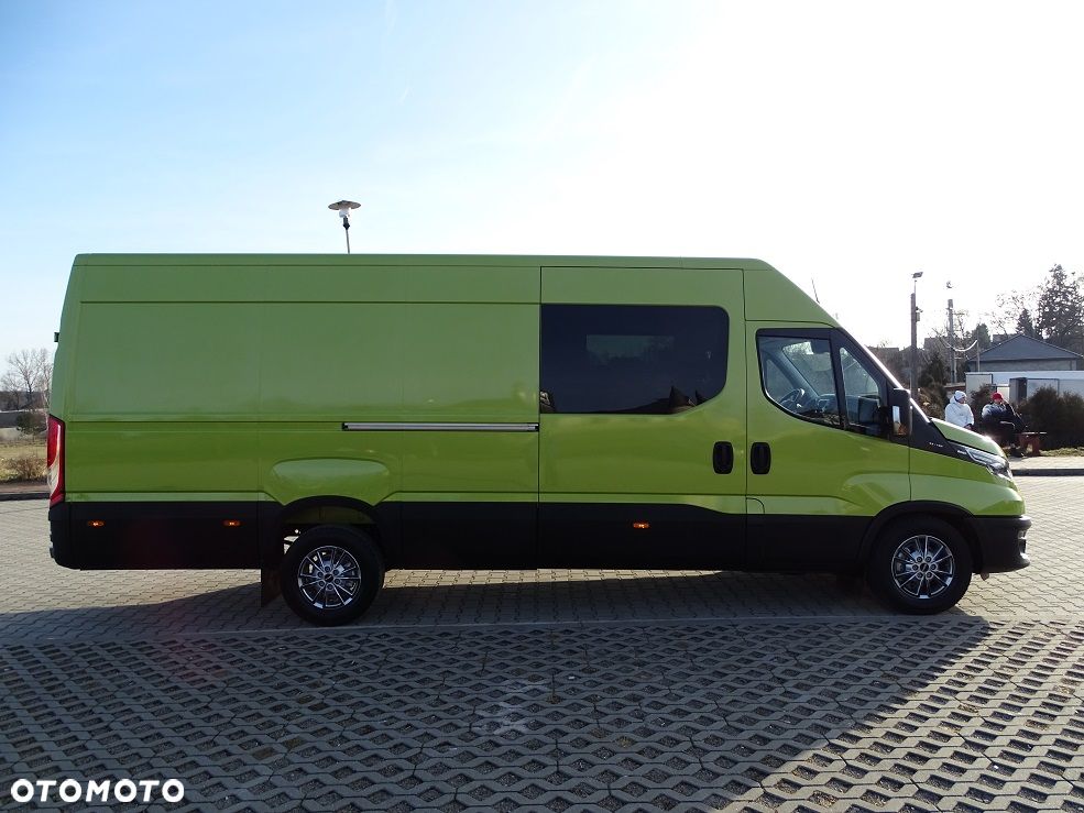 Iveco Daily L4H2 35S18 3.0 180 Brygadówka DOKA 7 Osób HAUSER UNIKAT!! JEDYNY TAKI!! JAK NOWY!! - 6