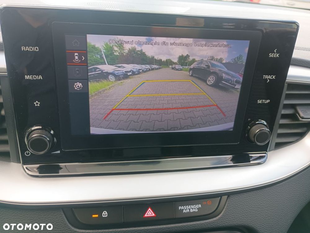 Kia Ceed - 29