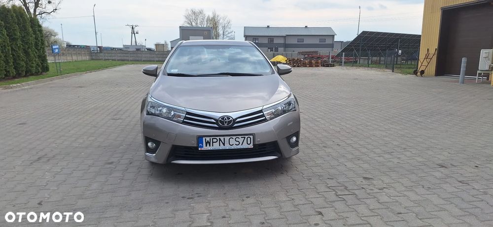 Toyota Corolla 1.6 Premium - 1