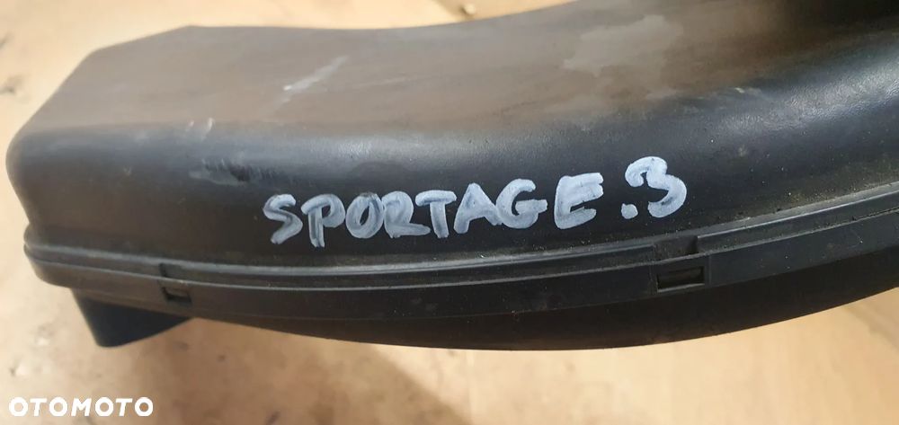 Wlot kanał dolot powietrza Kia Sportage III 28210-2S000 - 7