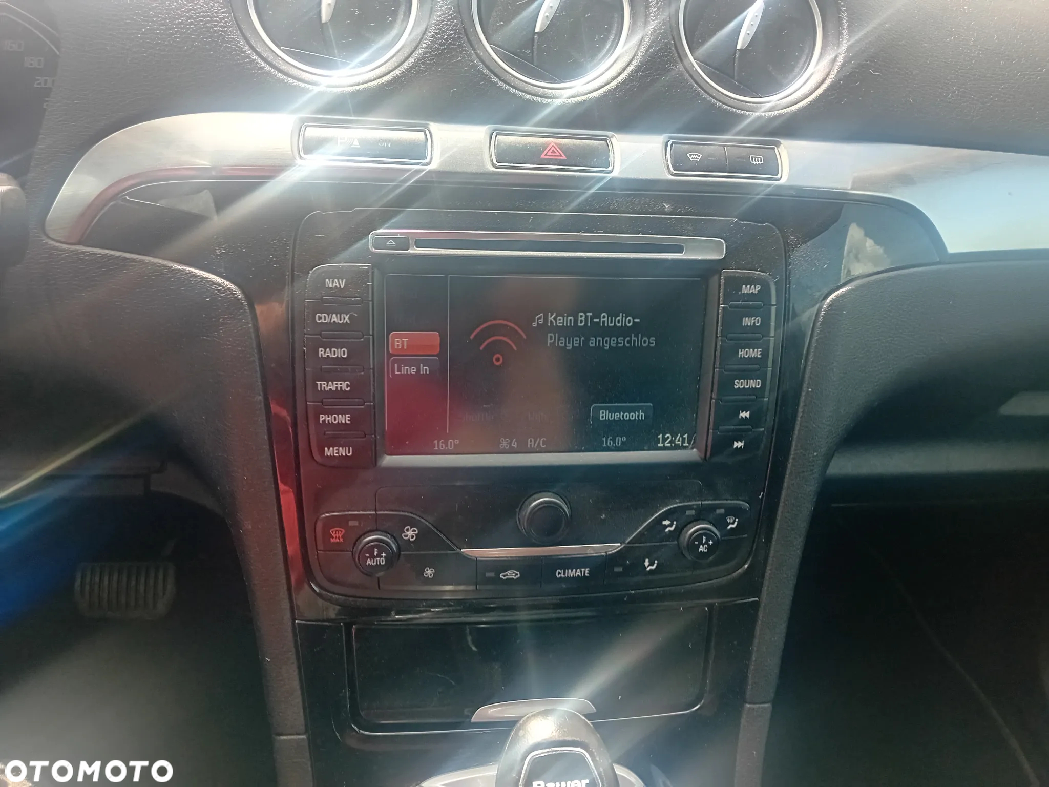 Ford S-Max - 21