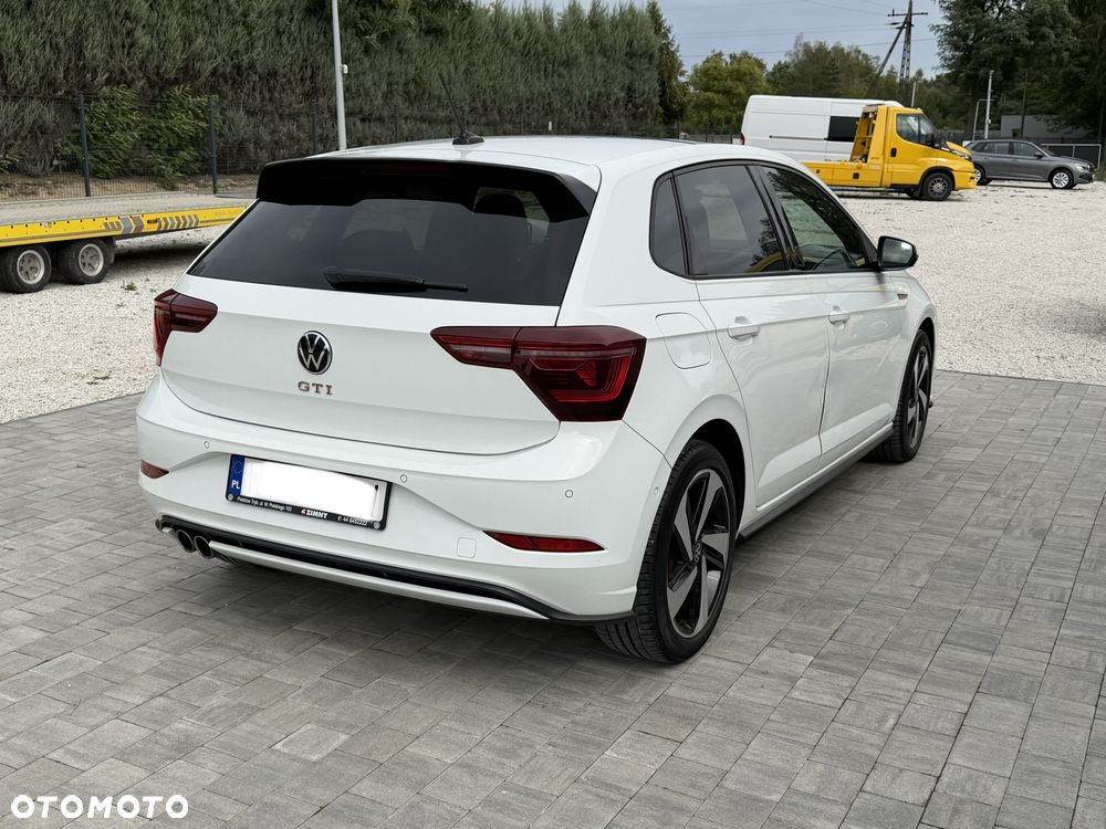 Volkswagen Polo - 7