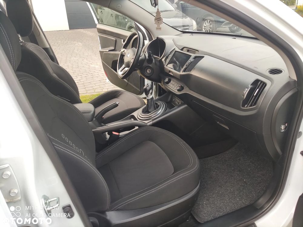 Kia Sportage - 16