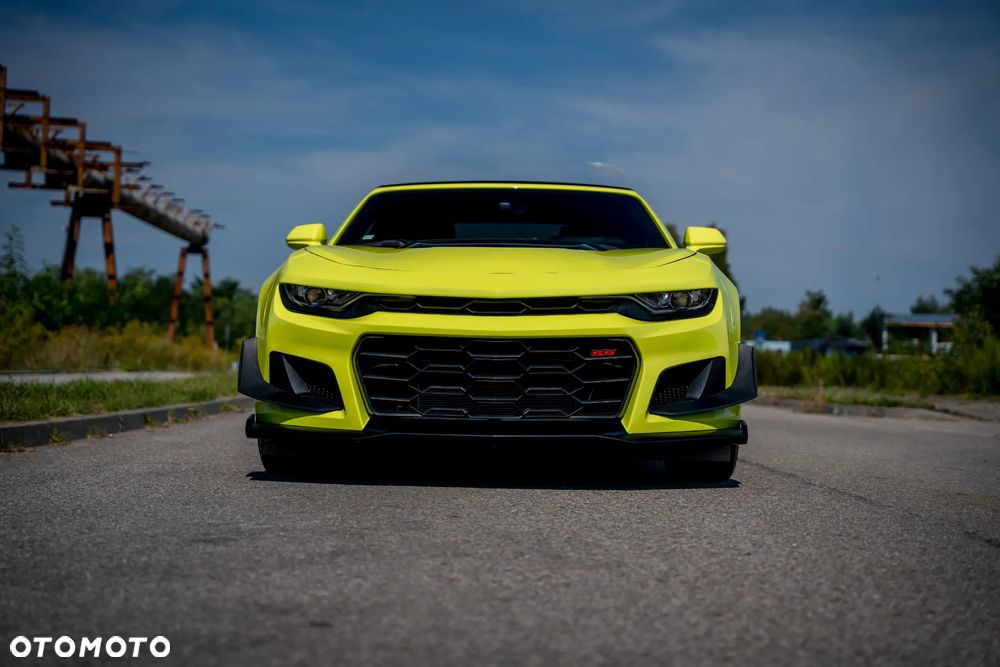 Chevrolet Camaro - 12