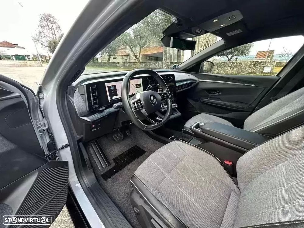 Renault Mégane E-Tech EV60 Techno Optimum Charge - 32