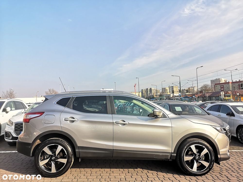 Nissan Qashqai - 6