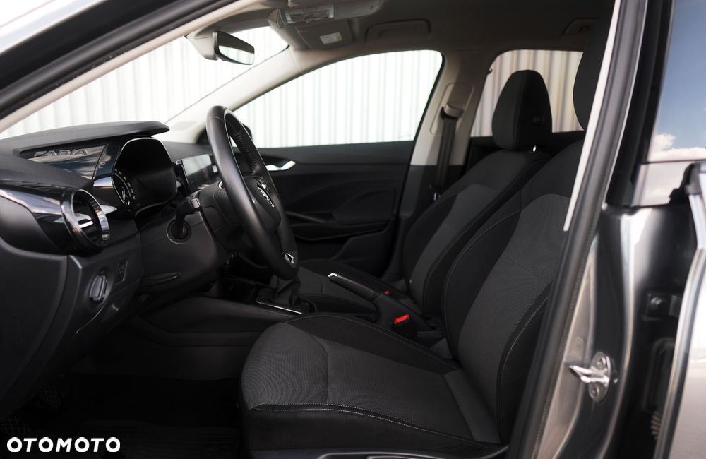 Skoda Fabia 1.0 TSI Ambition - 32