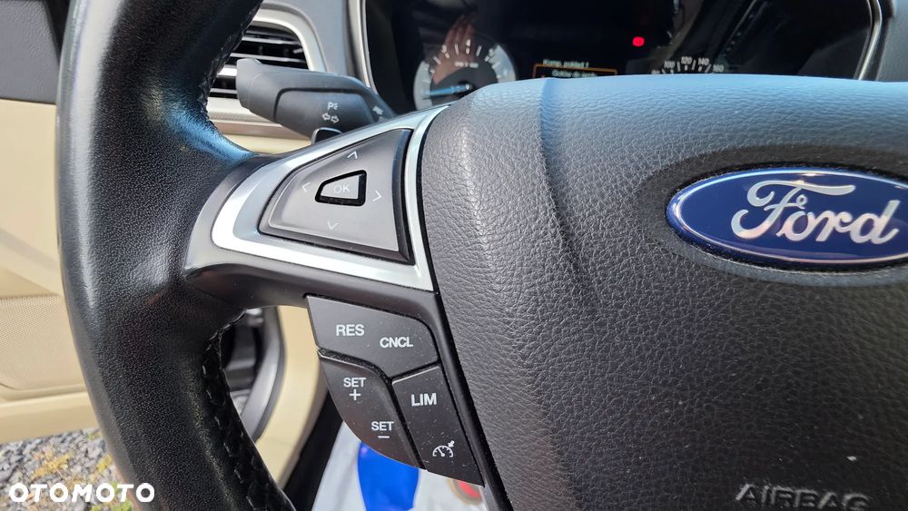 Ford Mondeo 1.5 EcoBoost Titanium - 19