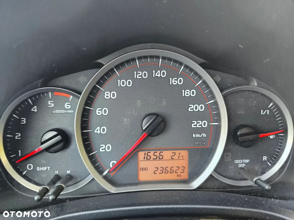 Toyota Yaris 1.4 D-4D Luna - 25