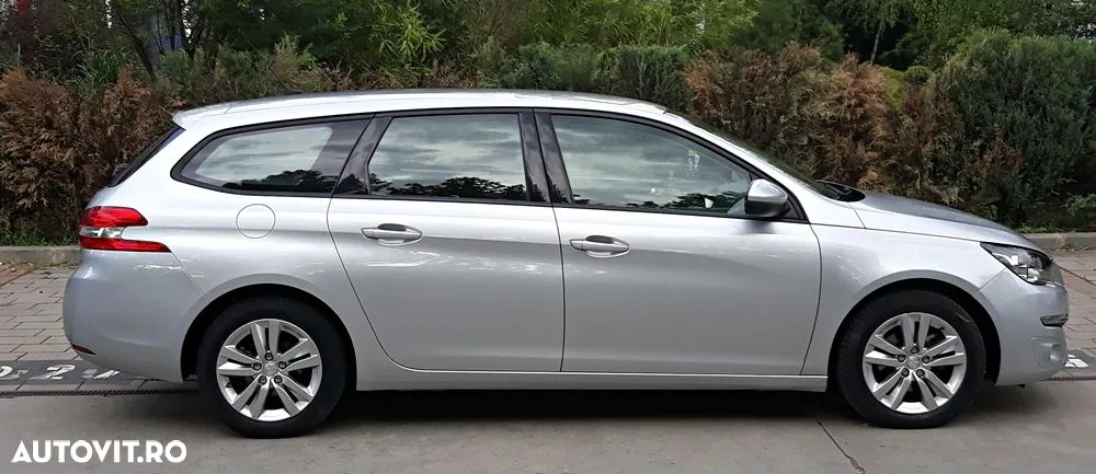 Peugeot 308 - 10