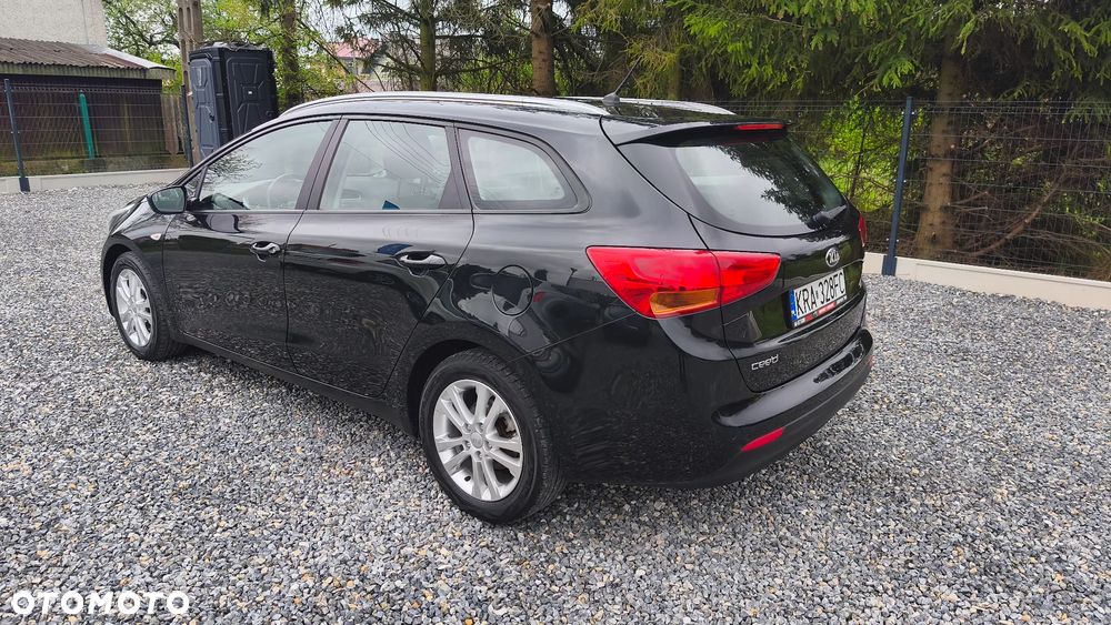 Kia Ceed 1.4 Business Line - 4