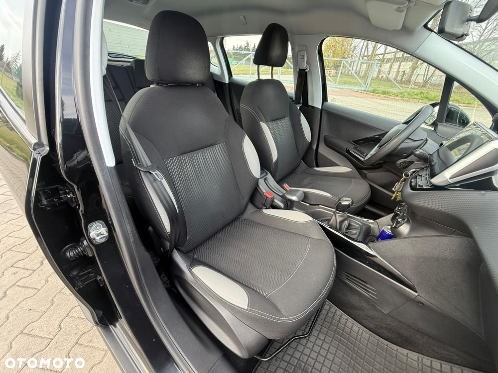 Peugeot 2008 PureTech 82 Active - 22