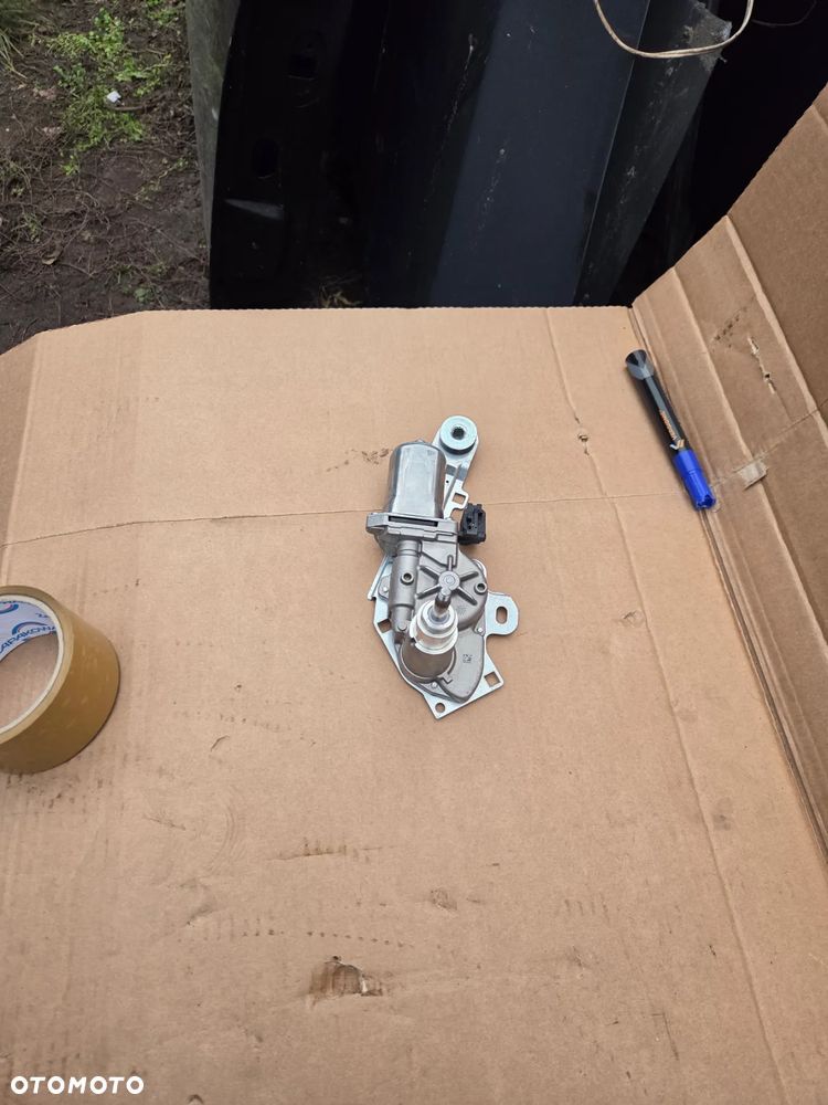 Silniczek tylnej wycieraczki tył Citroën C1 II Peugeot 108 Toyota Aygo II B001099280 85130-OH061 - 3