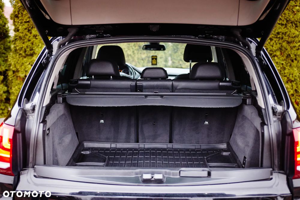 BMW X5 xDrive25d Sport-Aut - 33
