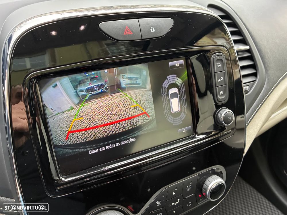 Renault Captur 1.2 TCe Initiale Paris - 36