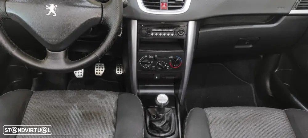 Peugeot 207 CC 1.6 16V - 34
