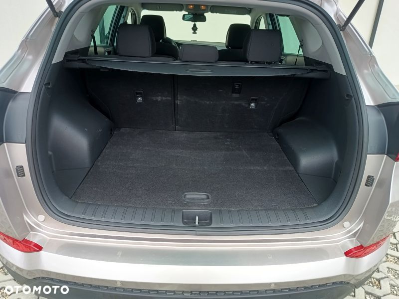 Hyundai Tucson blue 1.6 GDi 2WD Navi - 31