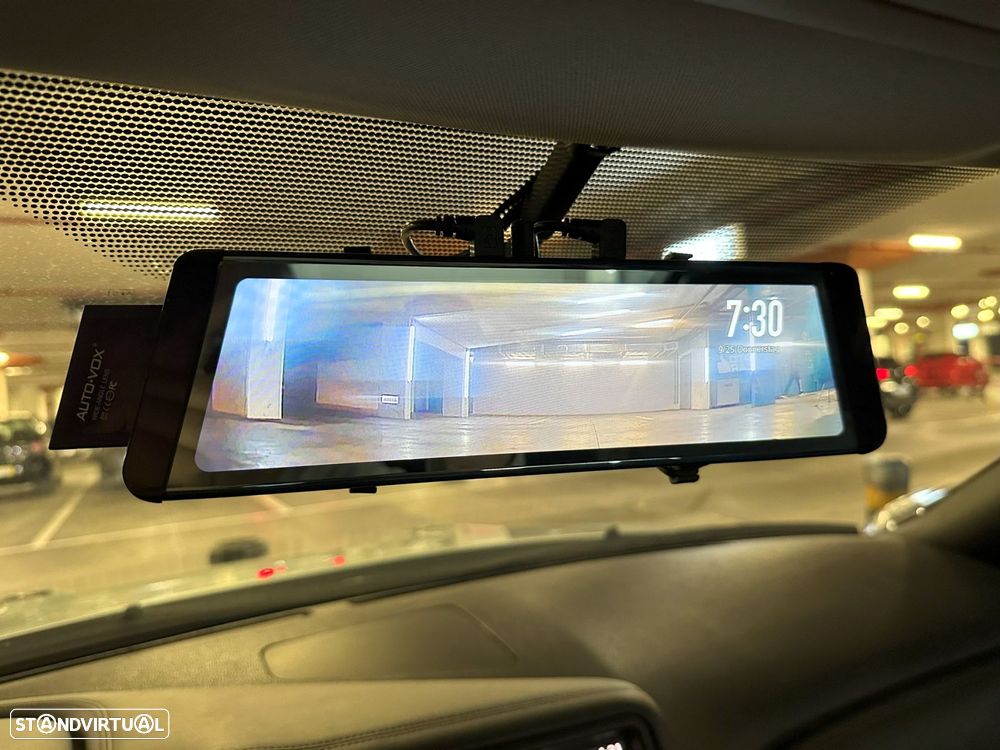 Nissan GT-R 3.8 V6 Premium Edition - 34