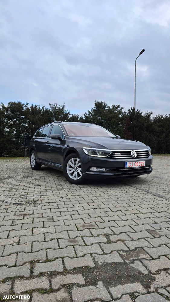 Volkswagen Passat 2.0 TDI 4Motion Comfortline - 15