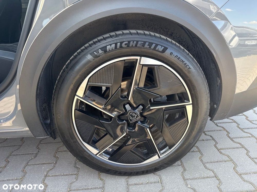 Peugeot 408 - 11